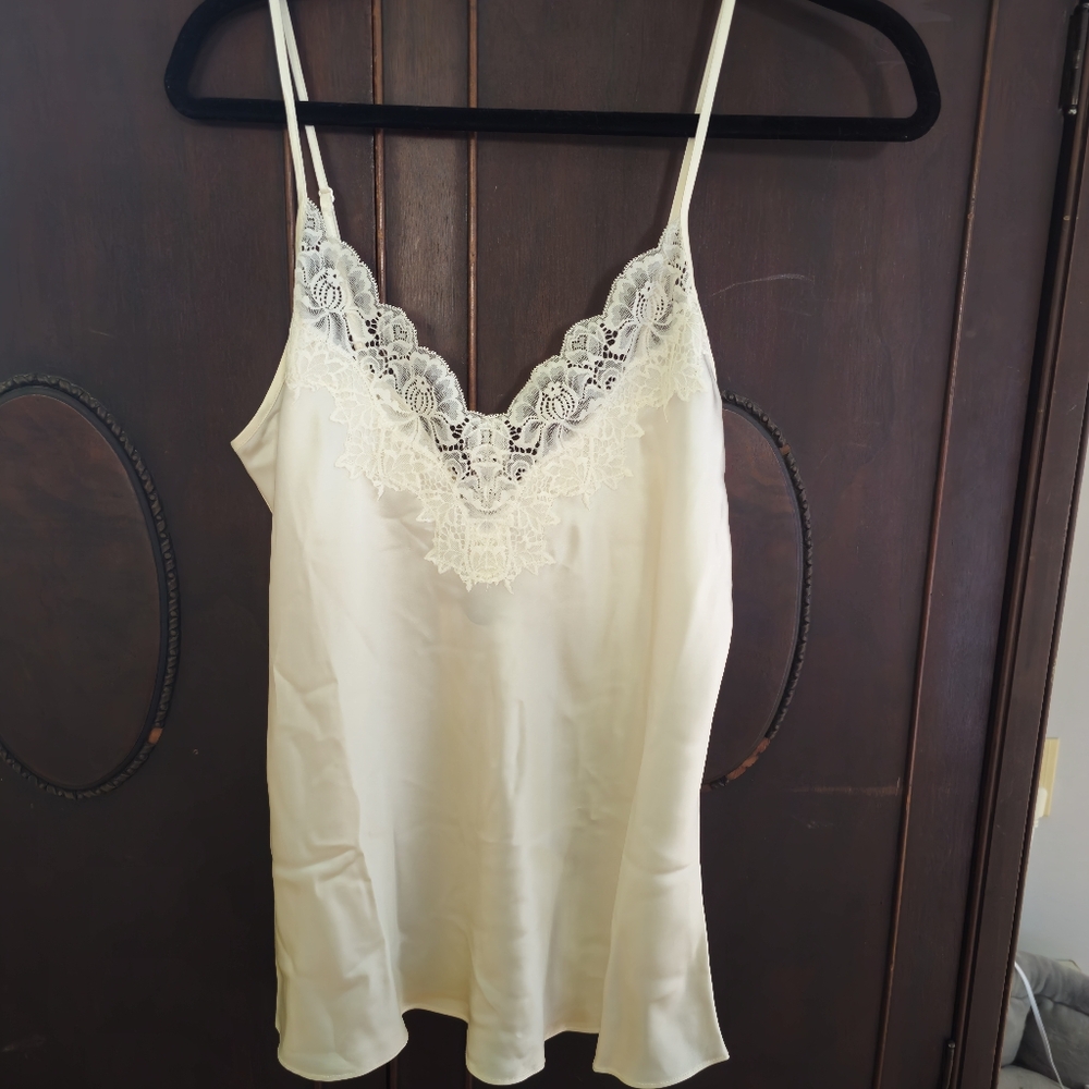 Ginia Ivory Silk Cami With Lace Trim Camisole AU 14 US Medium 100% Silk
